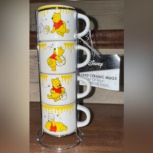 🥰 Silver Buffalo Winnie the Pooh Honey Drips 4pc Stackable Ceramic Mug Set. 3 oz
